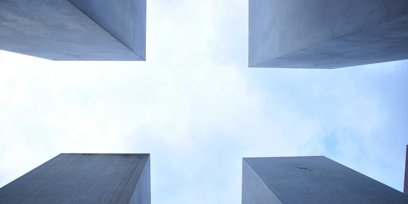 青岛港口物流新篇章:从仓储配送到智慧供应链的跃迁——以龙宇达为例看未来趋势