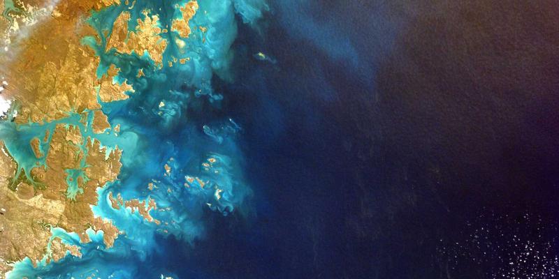 青岛至日韩国际物流专线全解析:时效、成本与供应链优化策略